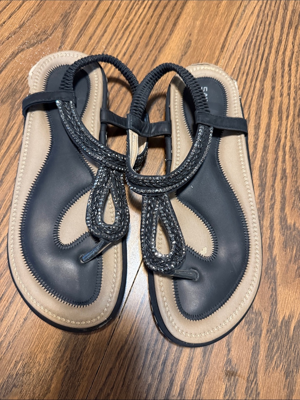 Braided Loop Thong Sandals in Black and Tan